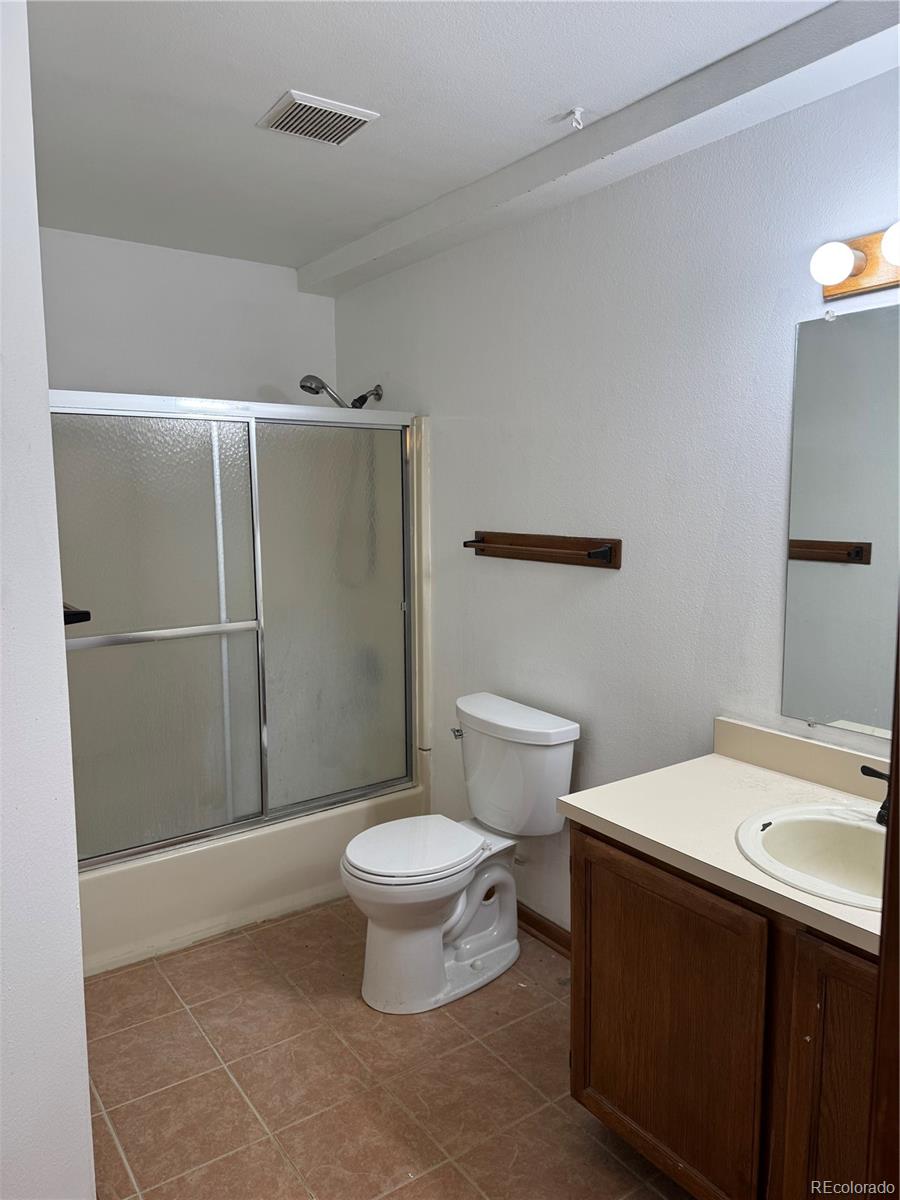 MLS Image #8 for 8731  dawson street,denver, Colorado