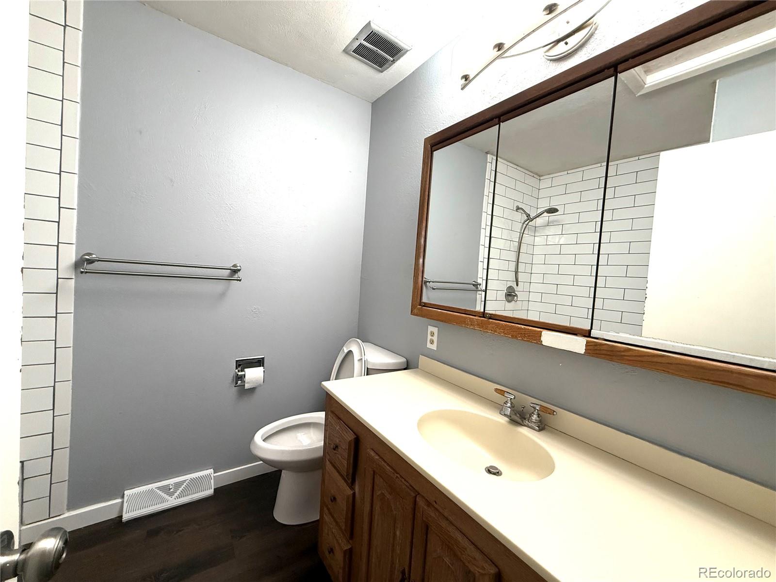 MLS Image #12 for 8905  field street 89,broomfield, Colorado