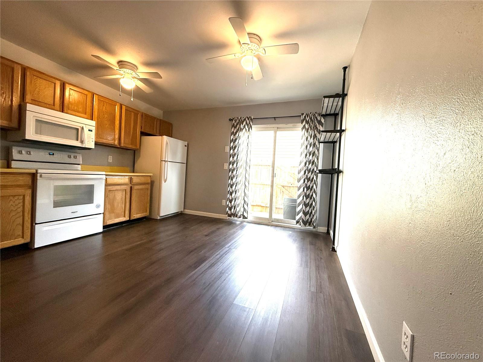MLS Image #3 for 8905  field street 89,broomfield, Colorado