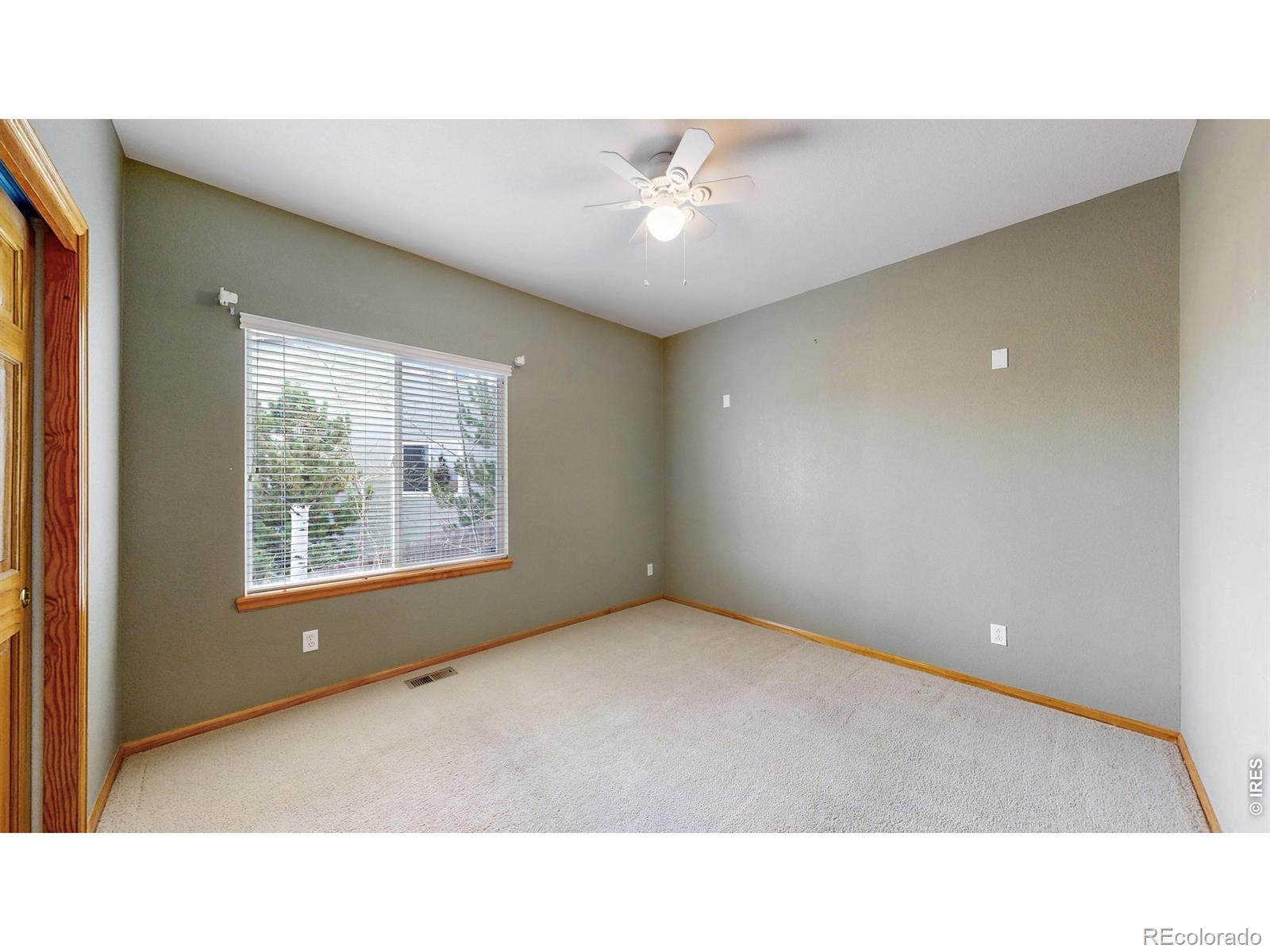 MLS Image #12 for 5904 s ukraine street,aurora, Colorado