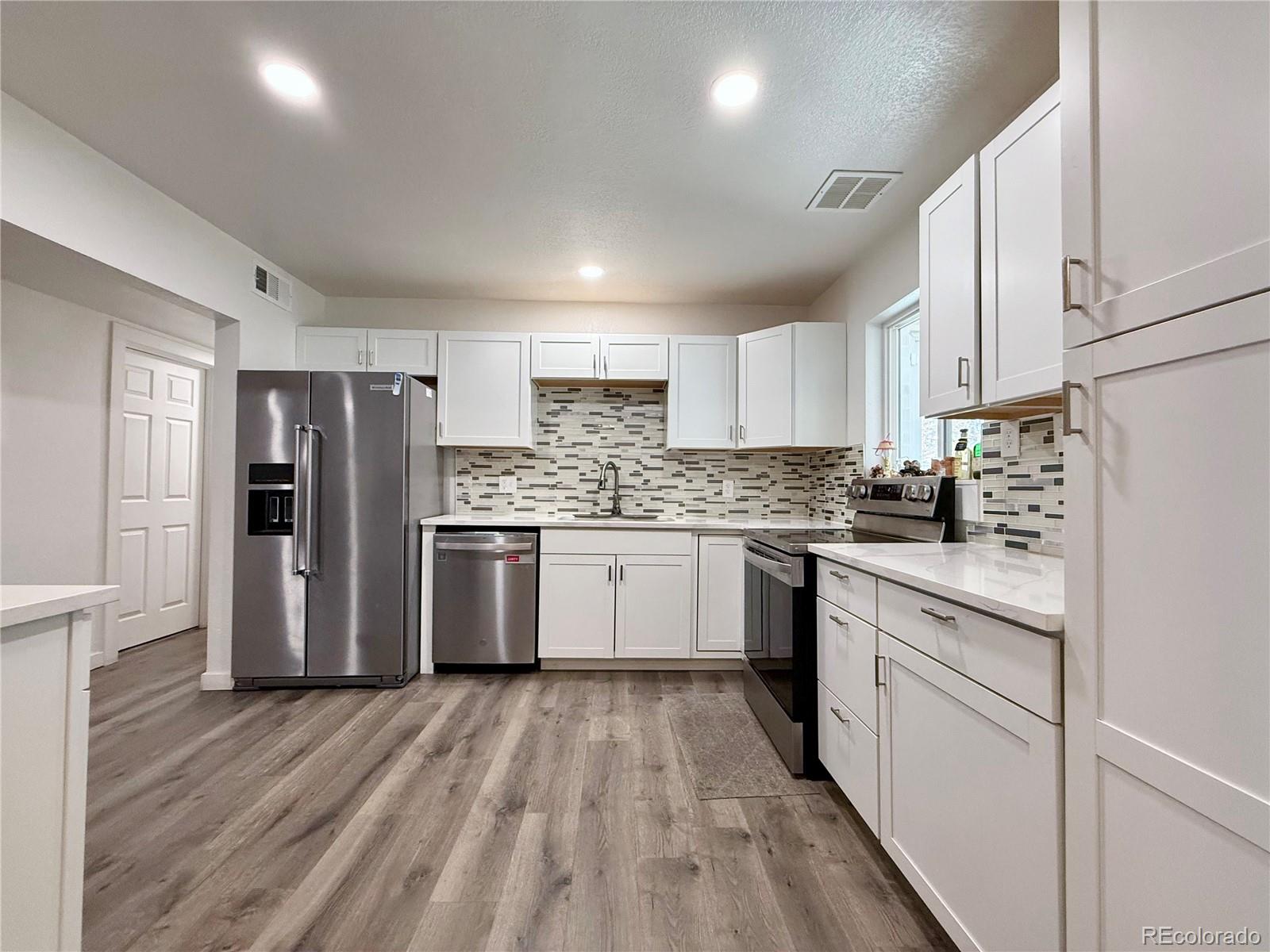 MLS Image #7 for 1001  troy street,aurora, Colorado