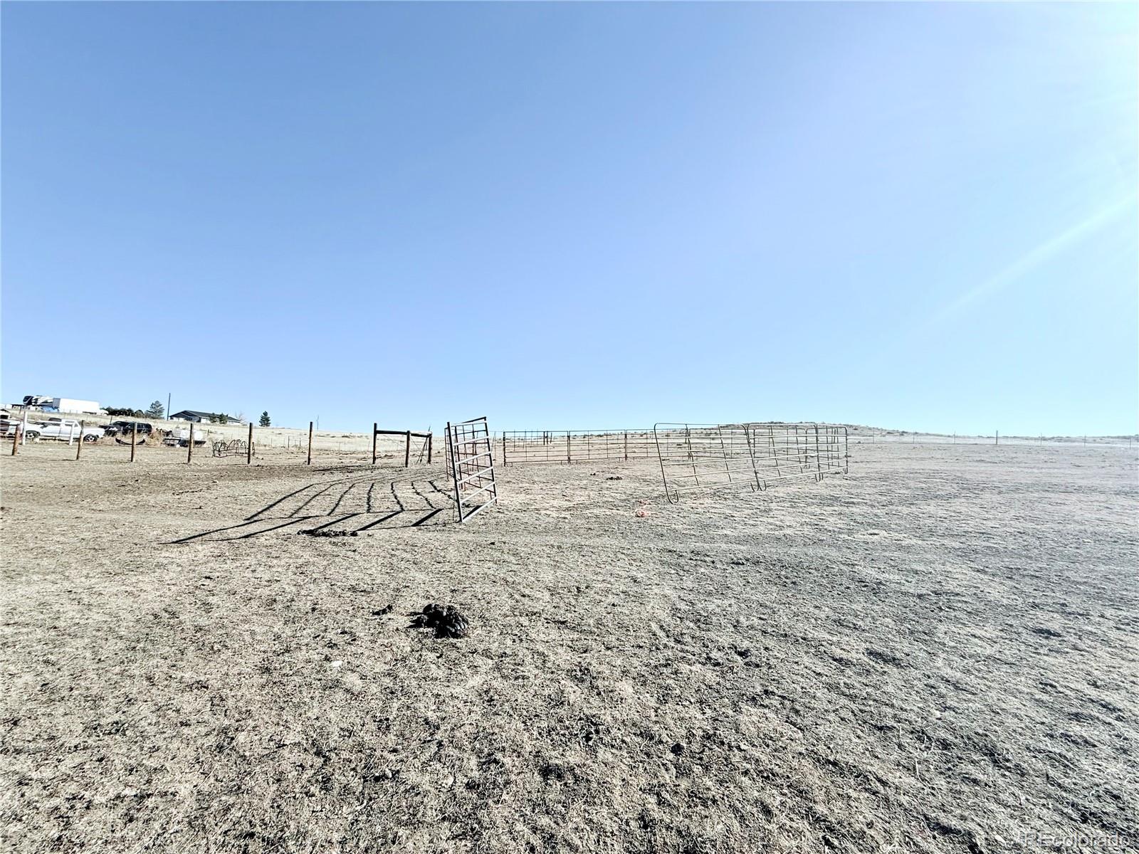 MLS Image #25 for 36450 e florida avenue,watkins, Colorado