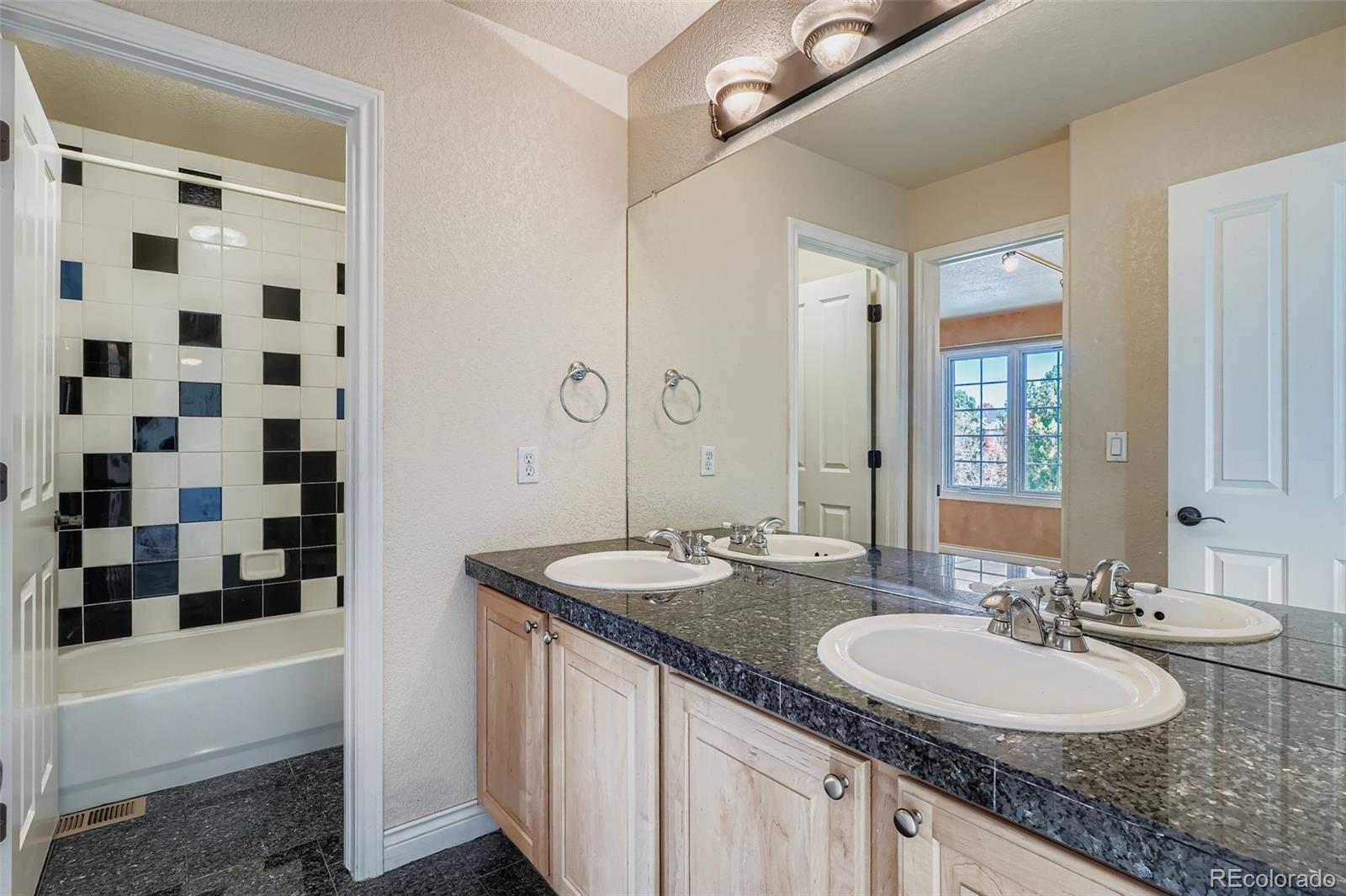MLS Image #21 for 5398 s jay drive,littleton, Colorado