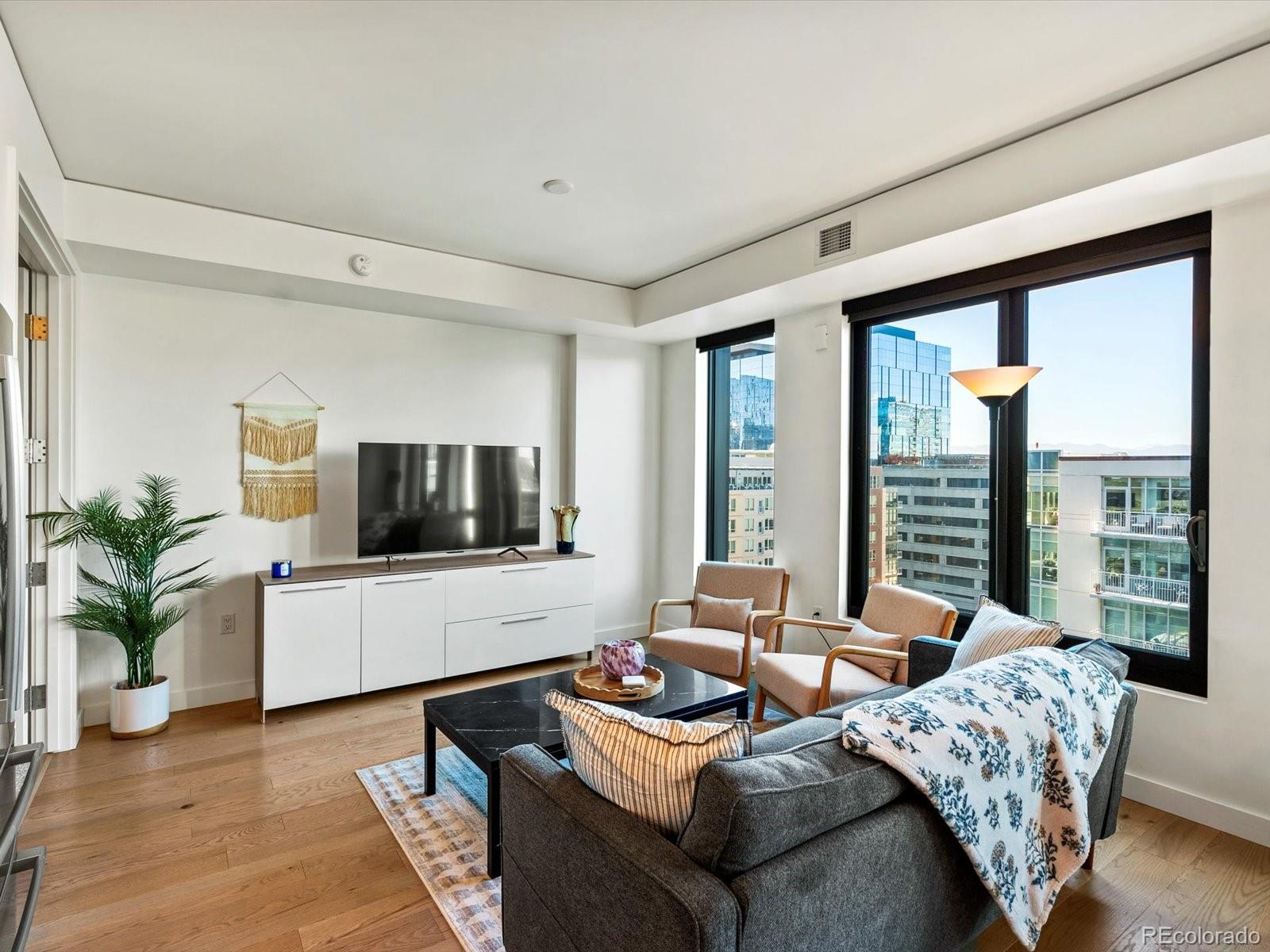 MLS Image #13 for 1750  wewatta street,denver, Colorado