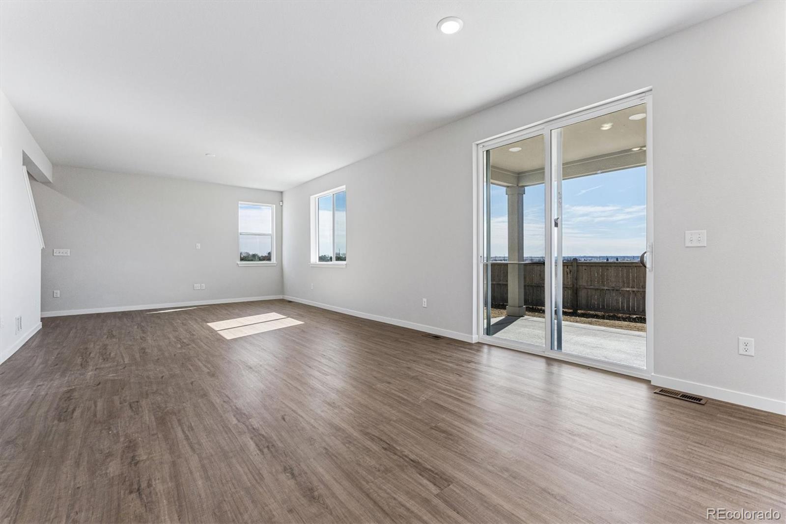 MLS Image #10 for 5816  farmstead place,mead, Colorado