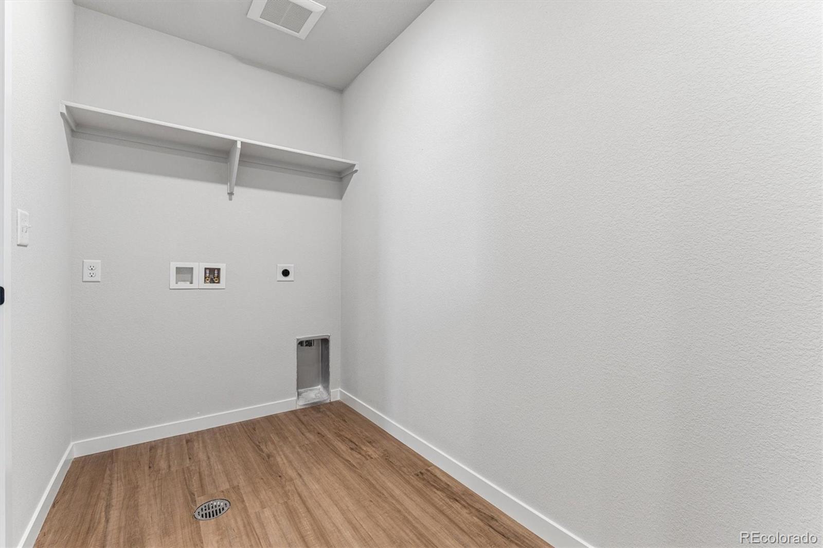 MLS Image #20 for 5816  farmstead place,mead, Colorado