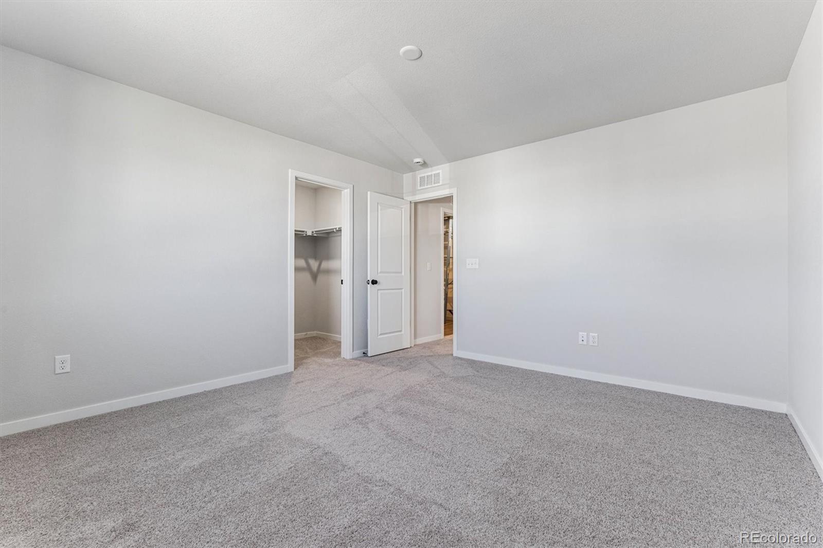 MLS Image #21 for 5816  farmstead place,mead, Colorado