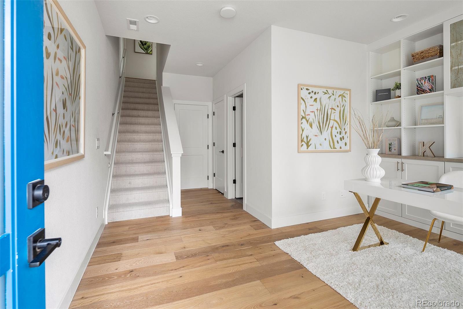 MLS Image #4 for 888 s valentia street,denver, Colorado