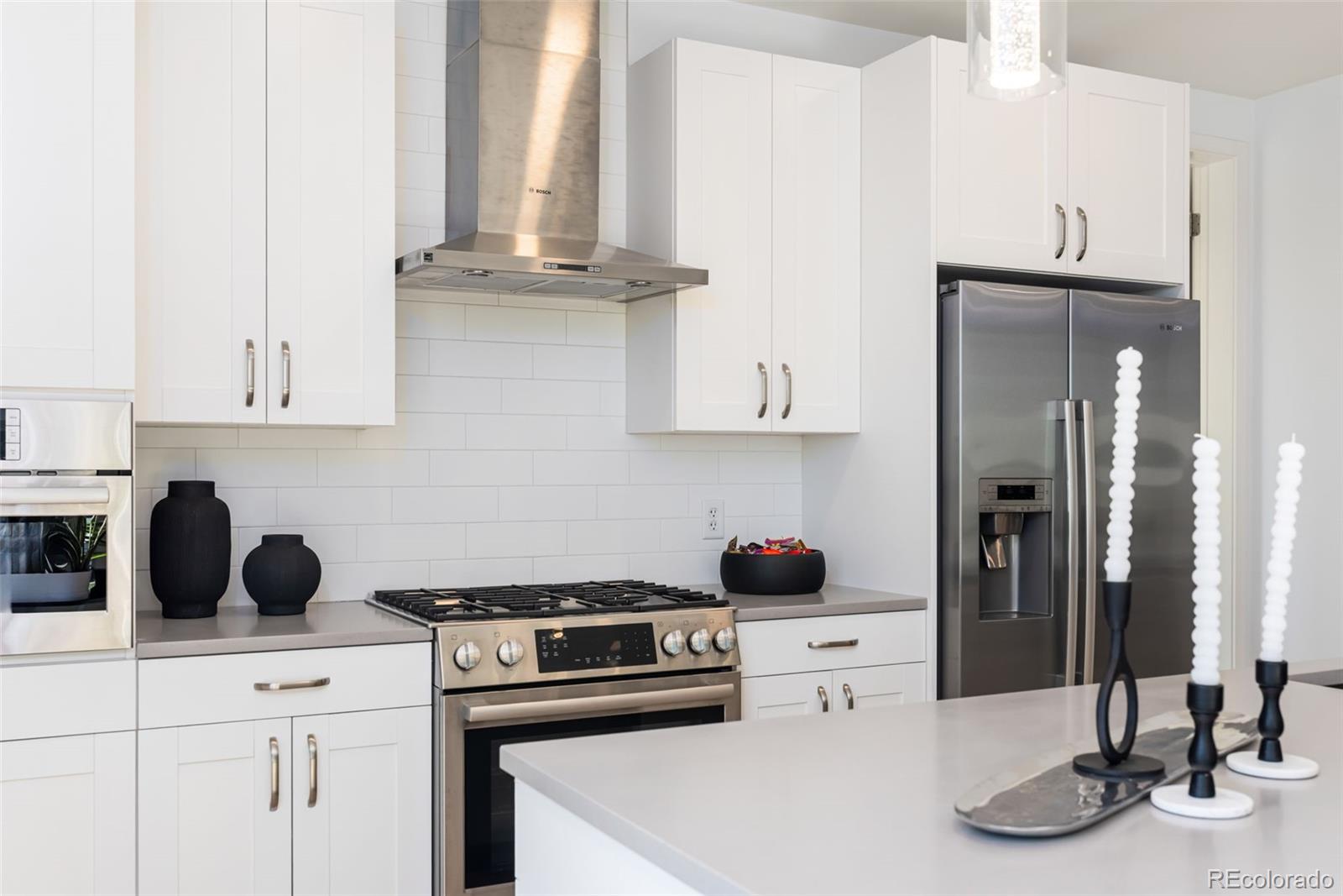 MLS Image #11 for 1735  central street 212,denver, Colorado