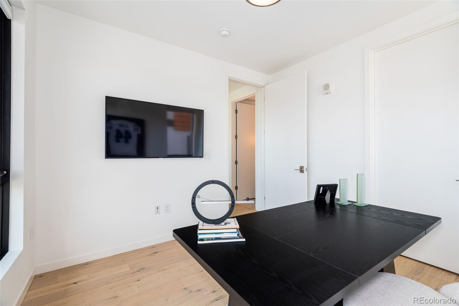 MLS Image #27 for 1735  central street 212,denver, Colorado