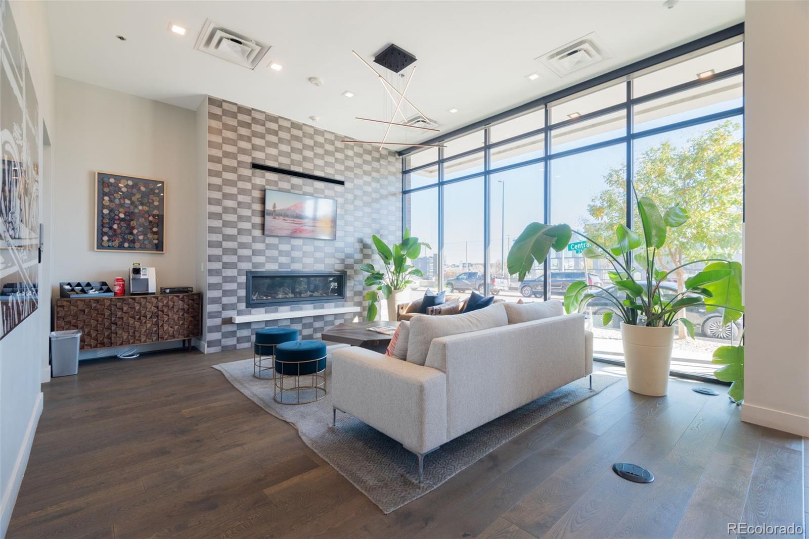 MLS Image #32 for 1735  central street 212,denver, Colorado