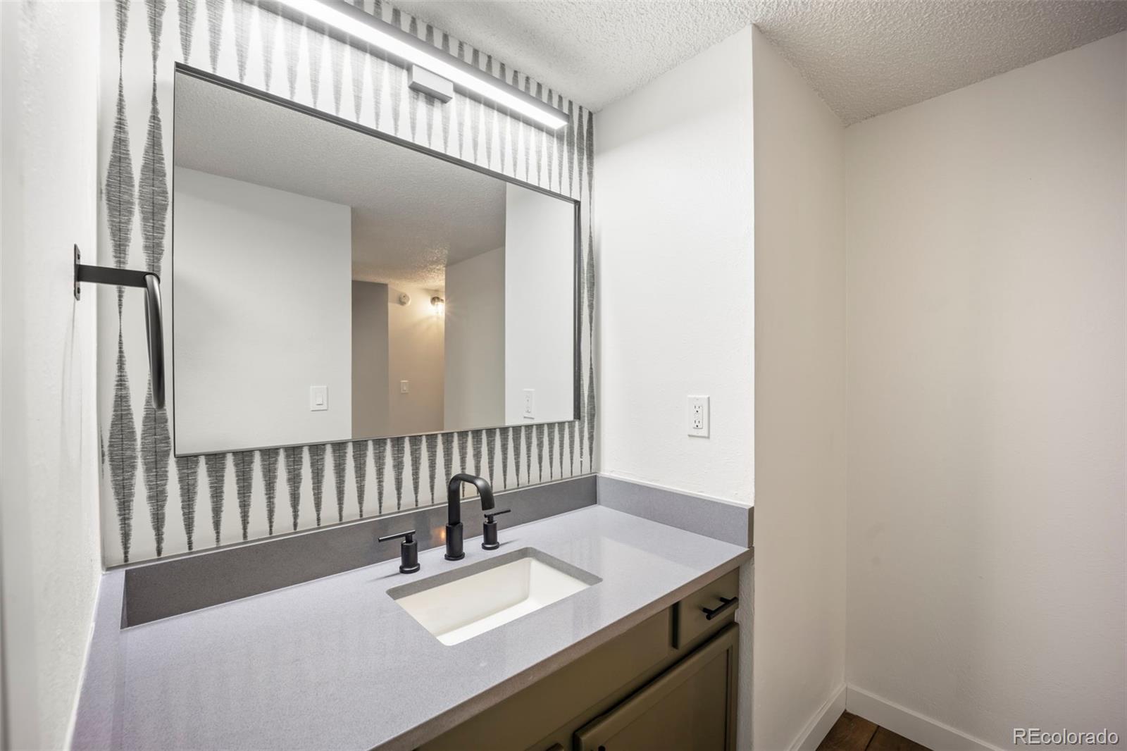 MLS Image #8 for 7665 e eastman avenue c101,denver, Colorado