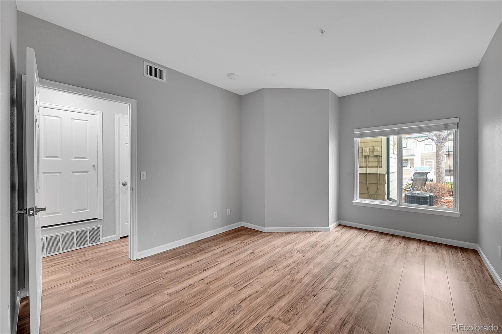 MLS Image #16 for 8707 e florida avenue,denver, Colorado