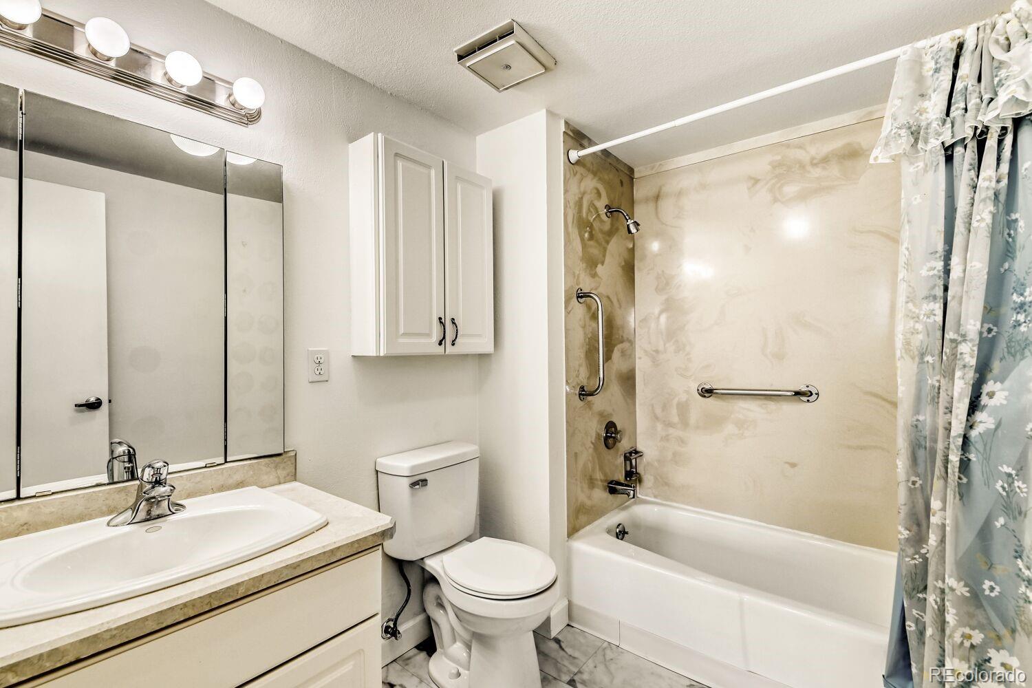 MLS Image #9 for 7877 e mississippi avenue 603,denver, Colorado