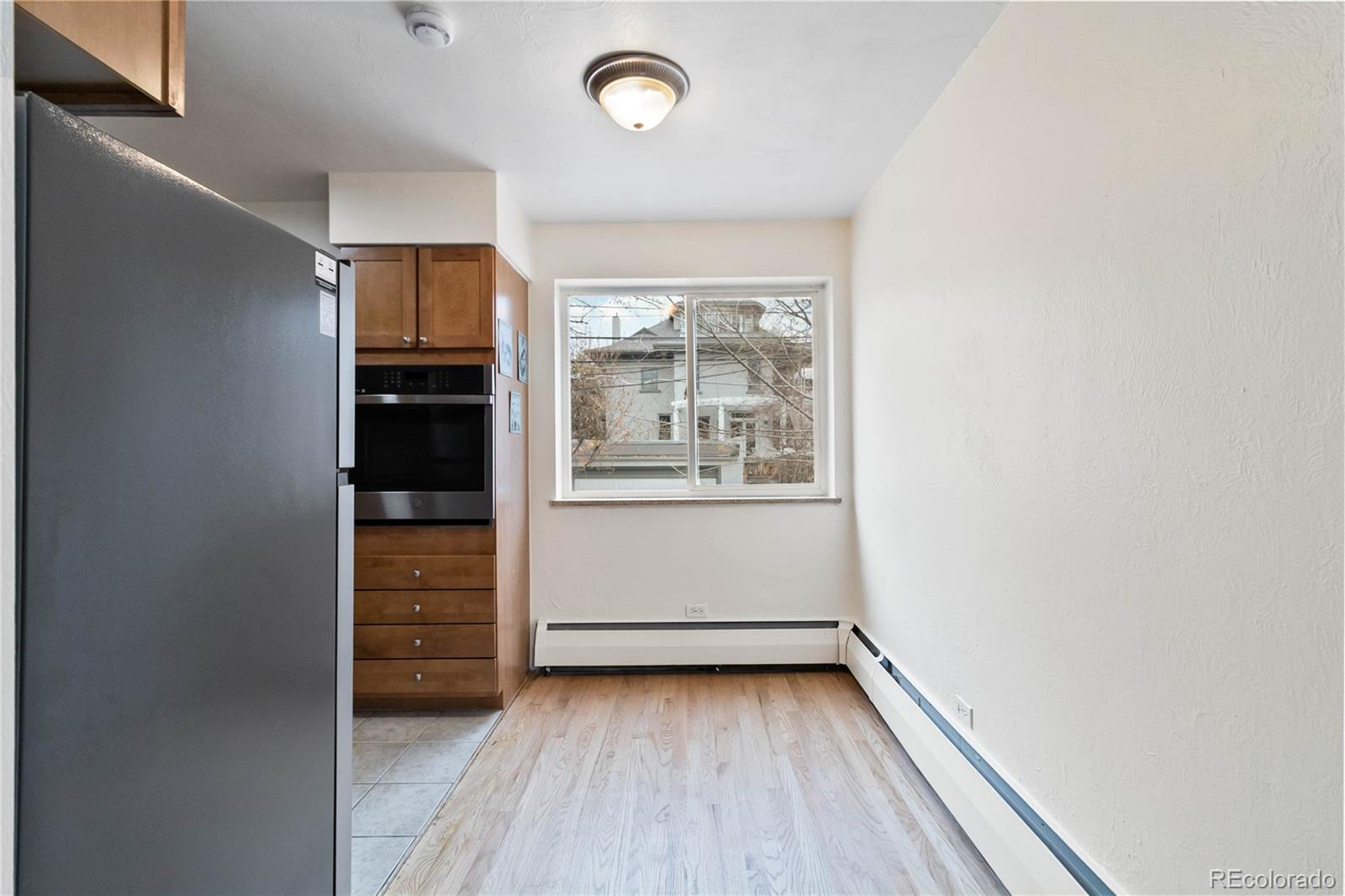 MLS Image #8 for 1056  marion street 203,denver, Colorado