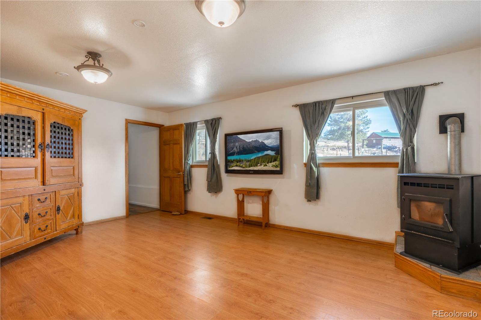 MLS Image #7 for 80  heide road,shawnee, Colorado