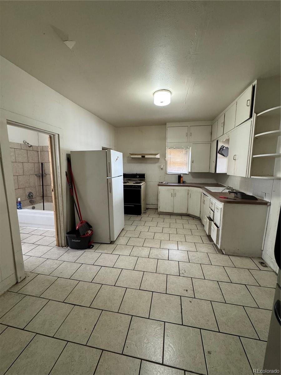 MLS Image #4 for 131  saint louis avenue,pueblo, Colorado