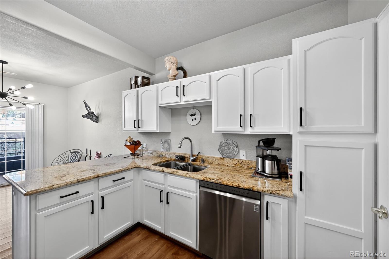 MLS Image #7 for 22675 e ontario drive 104,aurora, Colorado
