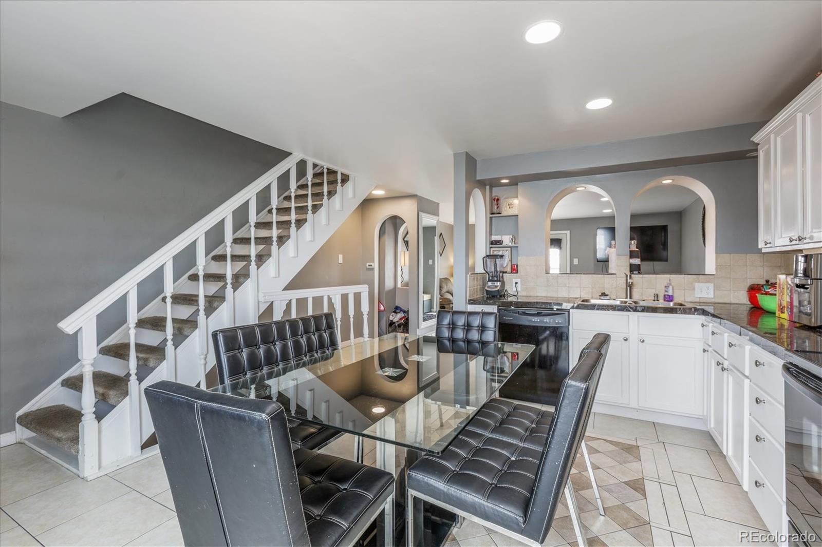 MLS Image #3 for 13937 e bails place,aurora, Colorado