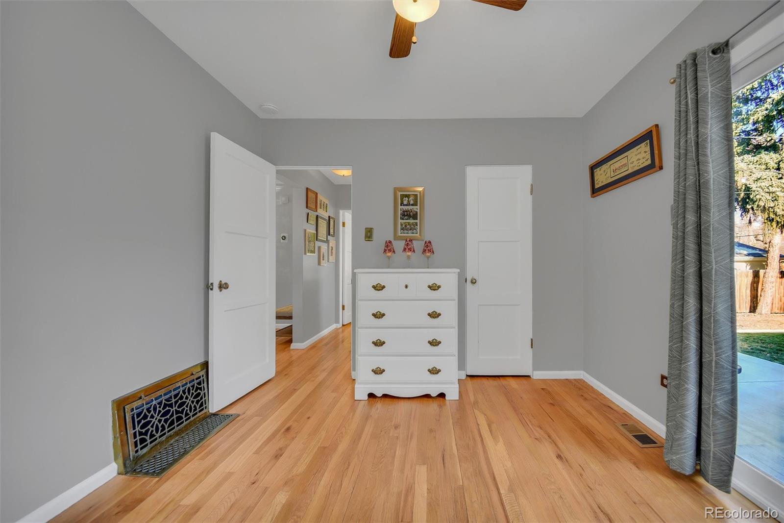 MLS Image #19 for 2628 s high street,denver, Colorado