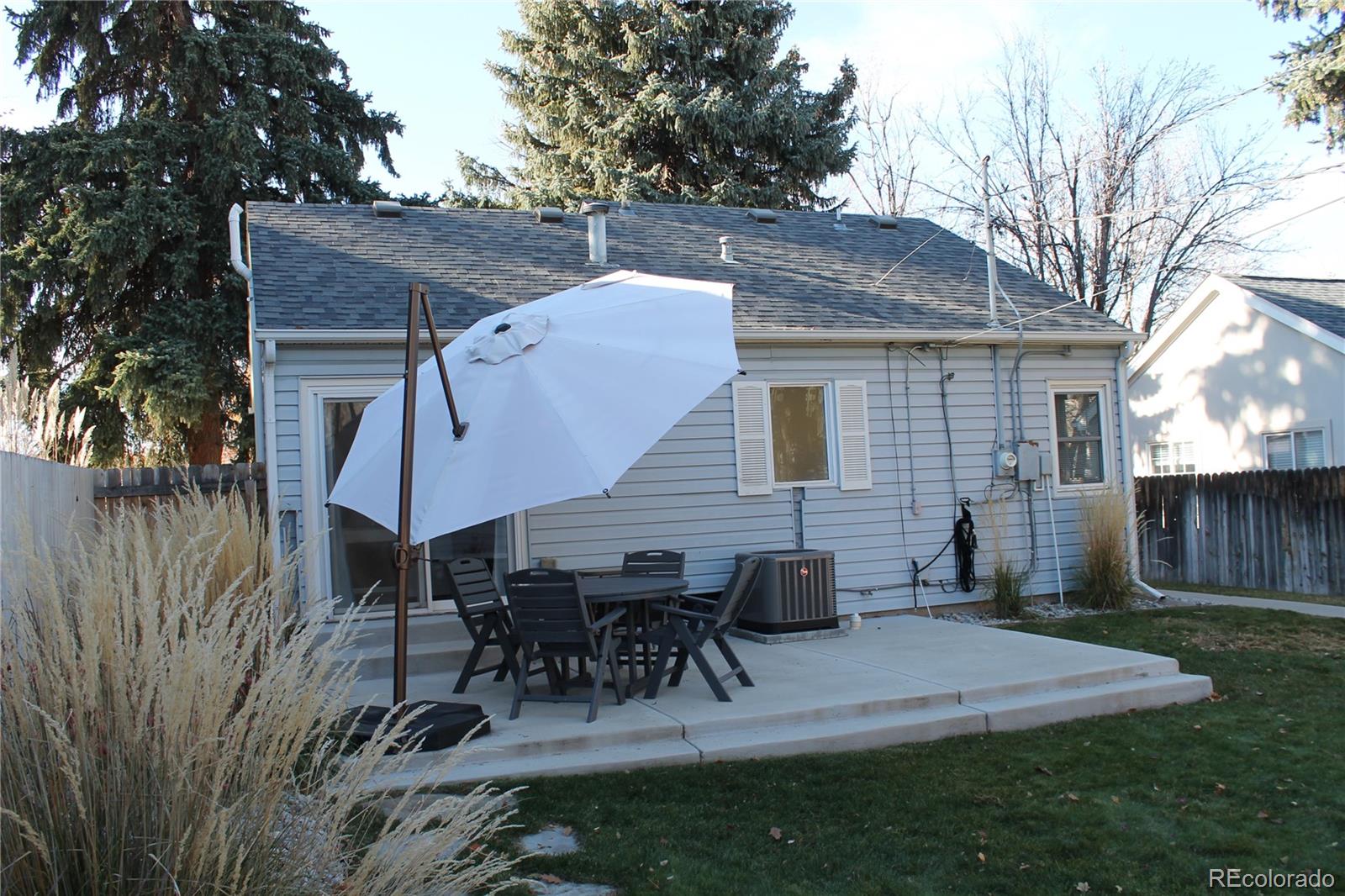 MLS Image #22 for 2628 s high street,denver, Colorado