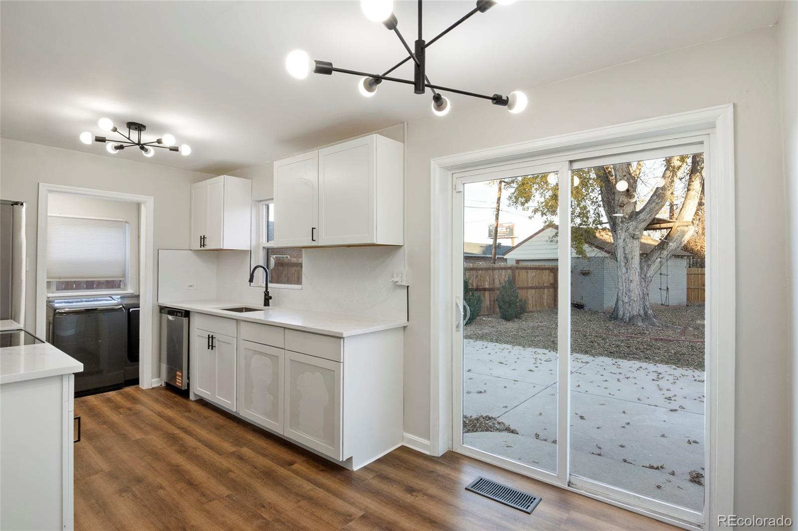 MLS Image #12 for 1444  willow street,denver, Colorado