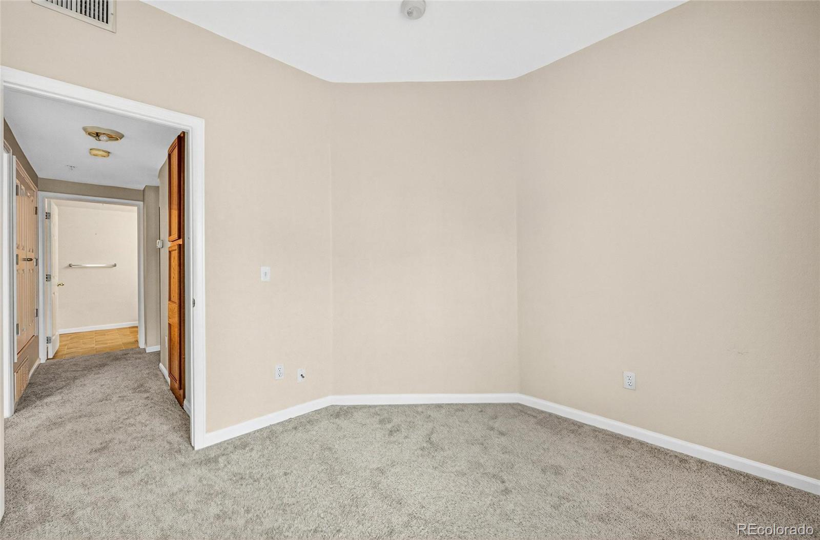 MLS Image #13 for 8707 e florida avenue,denver, Colorado
