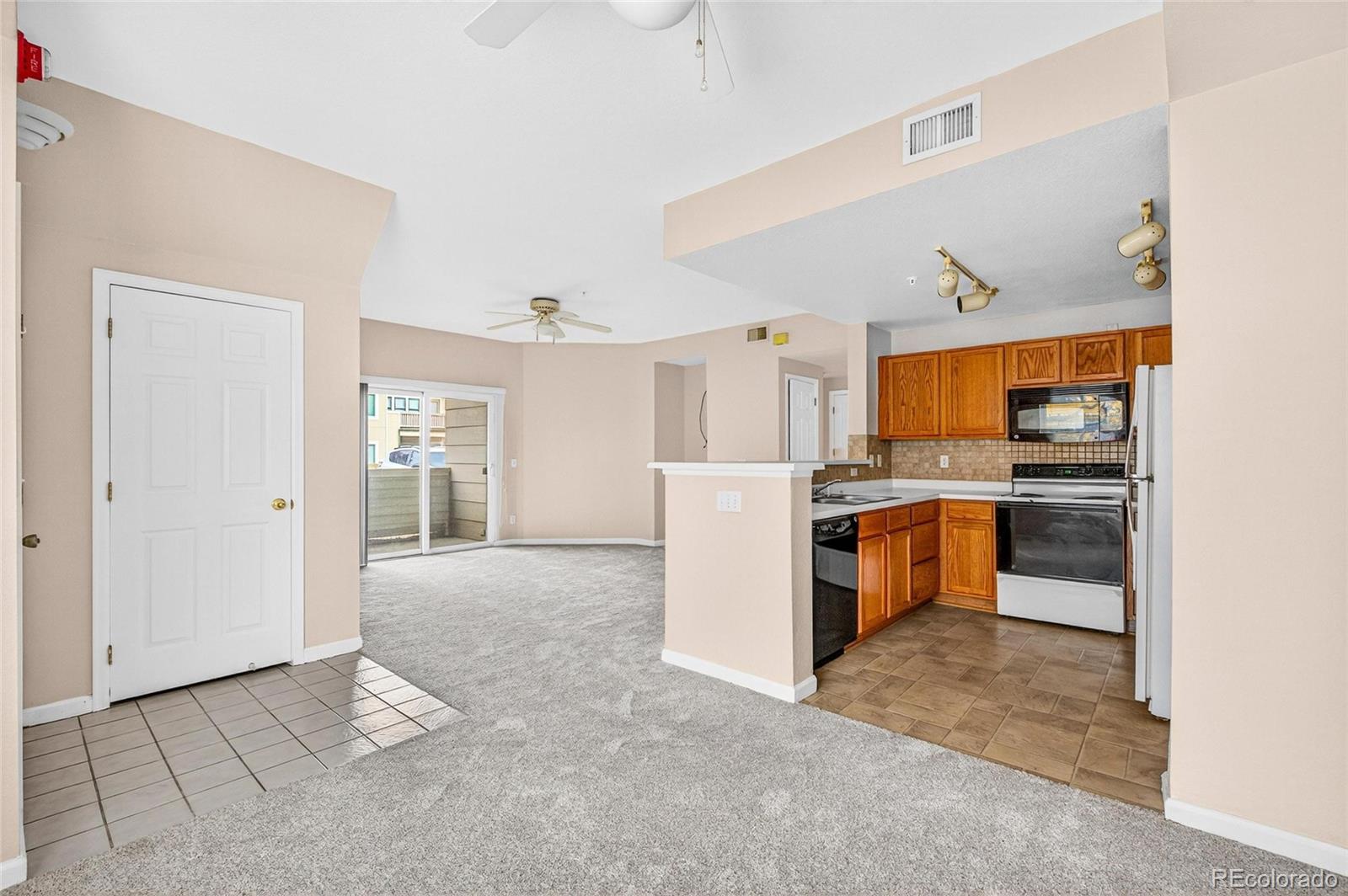 MLS Image #3 for 8707 e florida avenue,denver, Colorado
