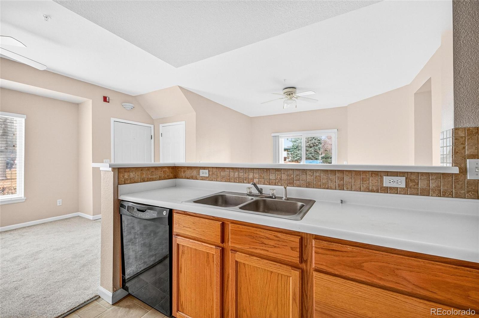 MLS Image #5 for 8707 e florida avenue,denver, Colorado