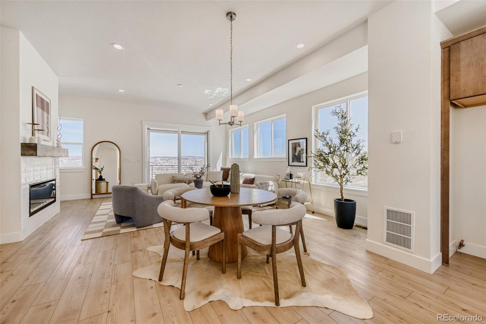 MLS Image #11 for 1727  keystone crest lane,colorado springs, Colorado