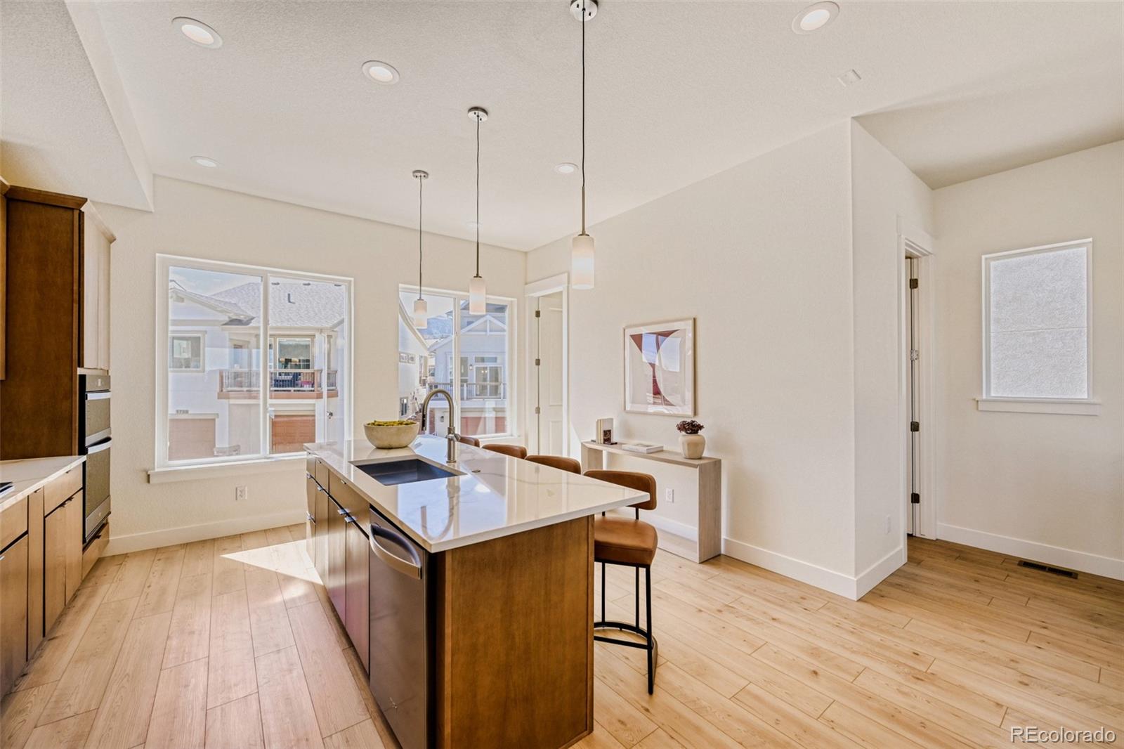 MLS Image #6 for 1727  keystone crest lane,colorado springs, Colorado
