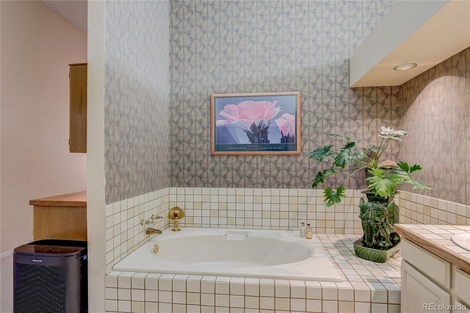 MLS Image #16 for 8849  blue mountain place,highlands ranch, Colorado