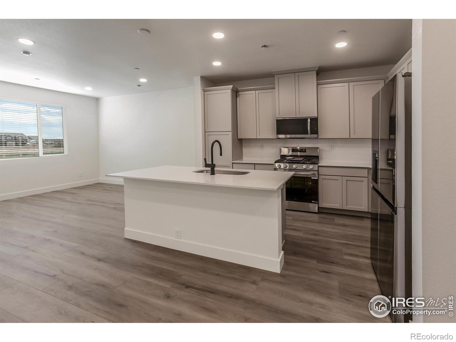 MLS Image #11 for 4909  autumn leaf drive,timnath, Colorado