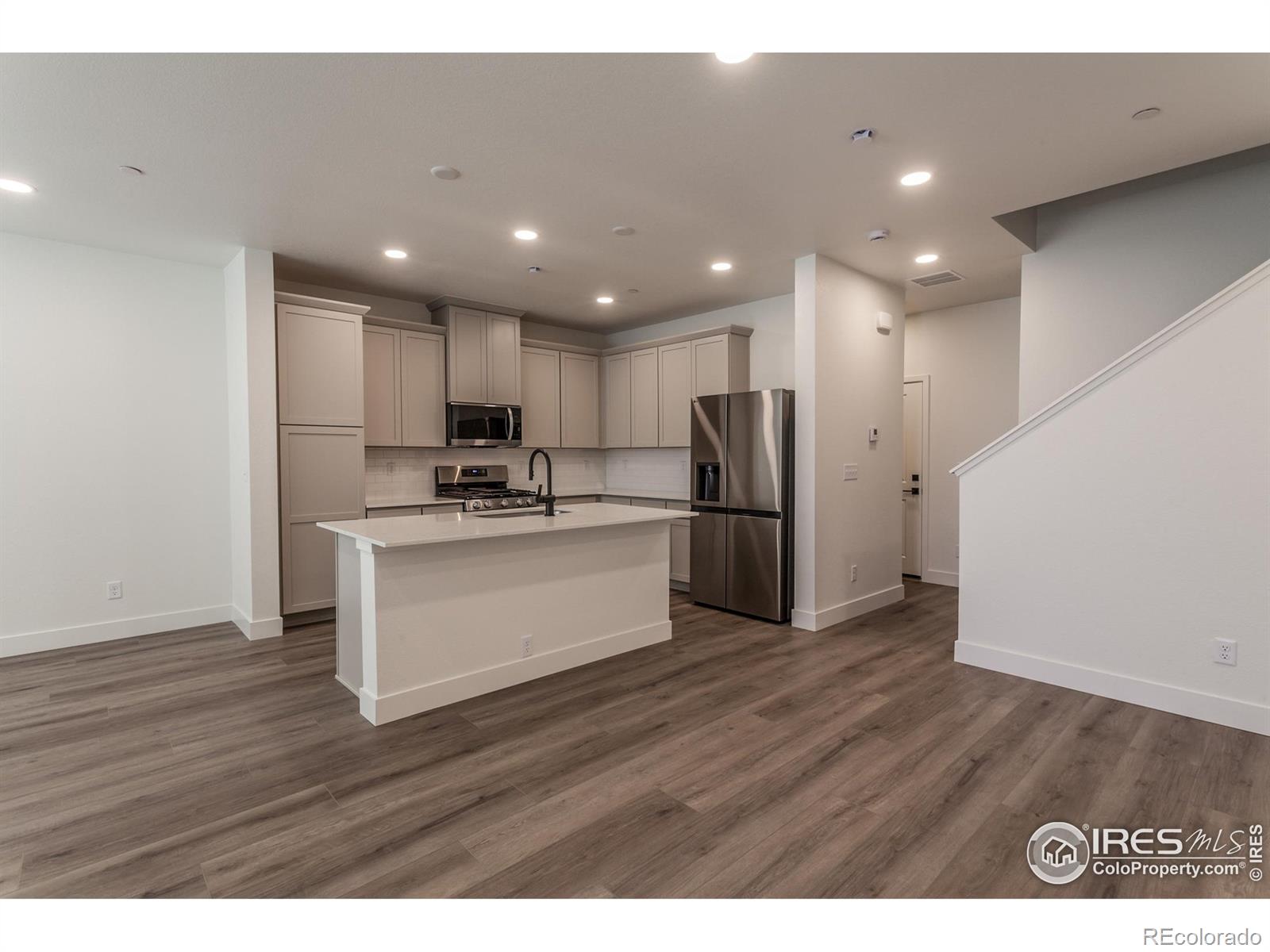 MLS Image #15 for 4909  autumn leaf drive,timnath, Colorado