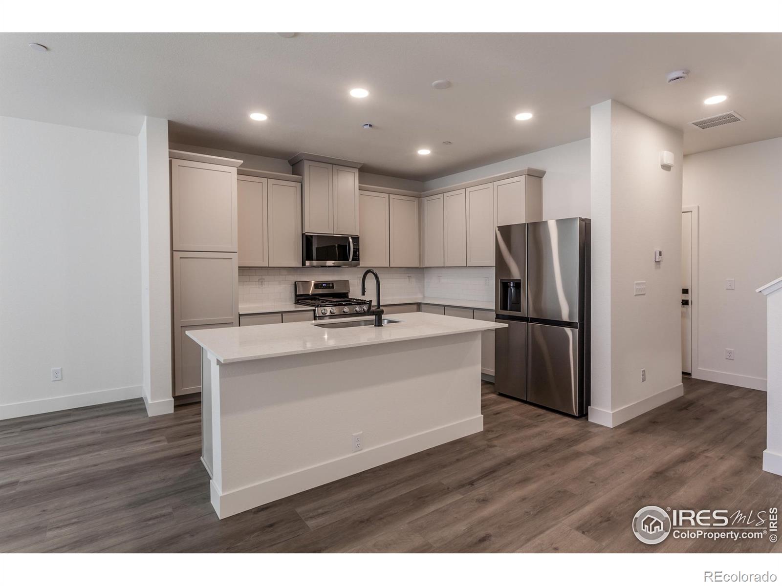 MLS Image #6 for 4909  autumn leaf drive,timnath, Colorado