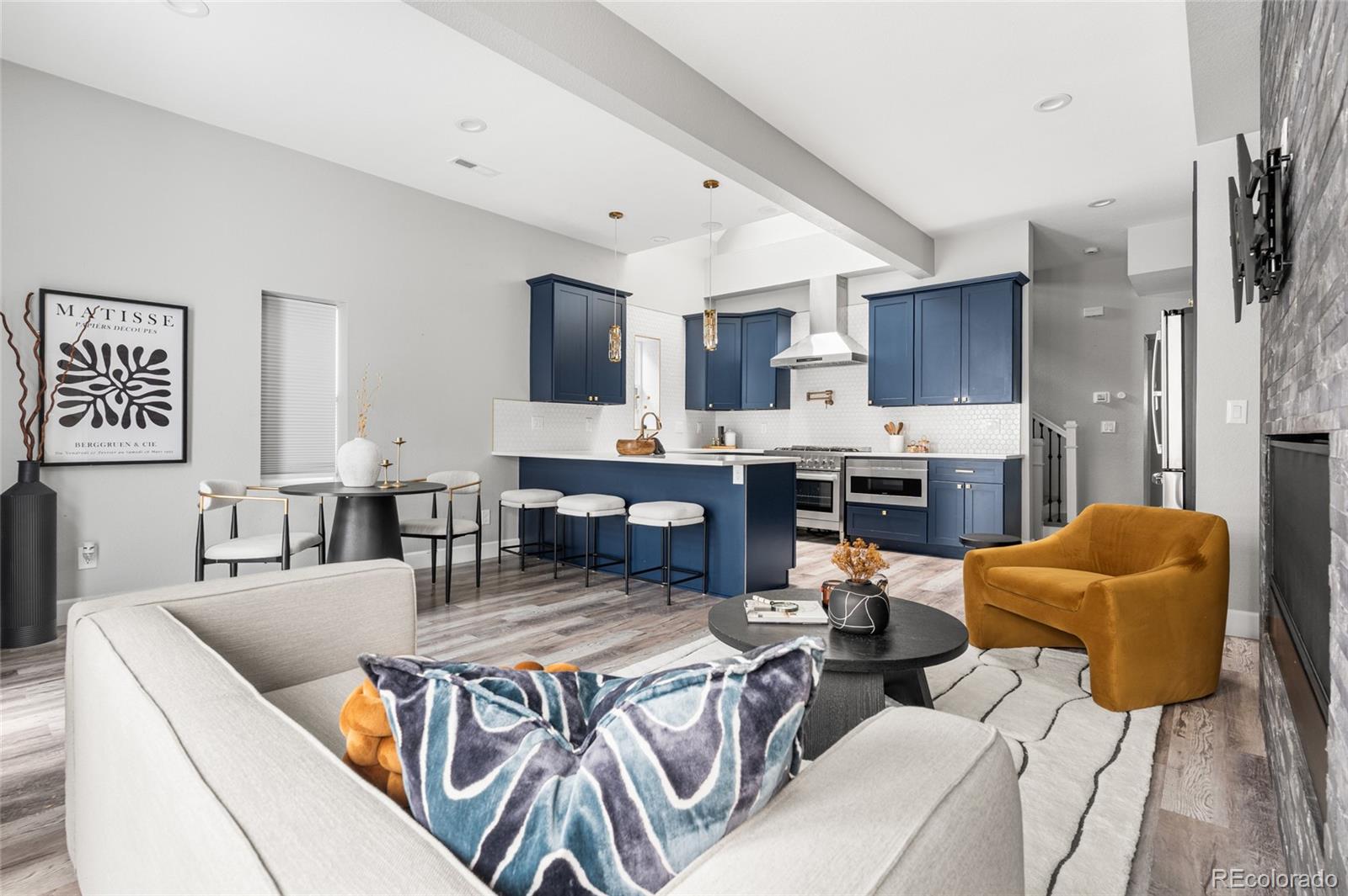 MLS Image #19 for 1742 n pearl street,denver, Colorado