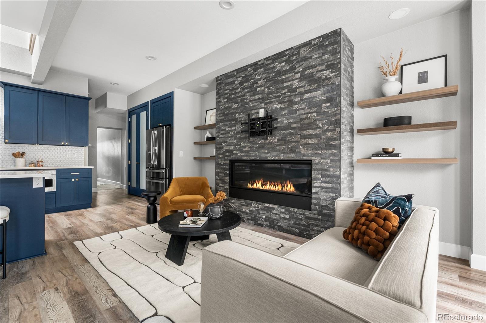 MLS Image #26 for 1742 n pearl street,denver, Colorado