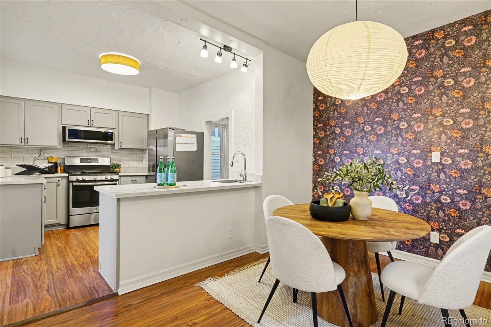 MLS Image #10 for 1209 s pennsylvania street,denver, Colorado