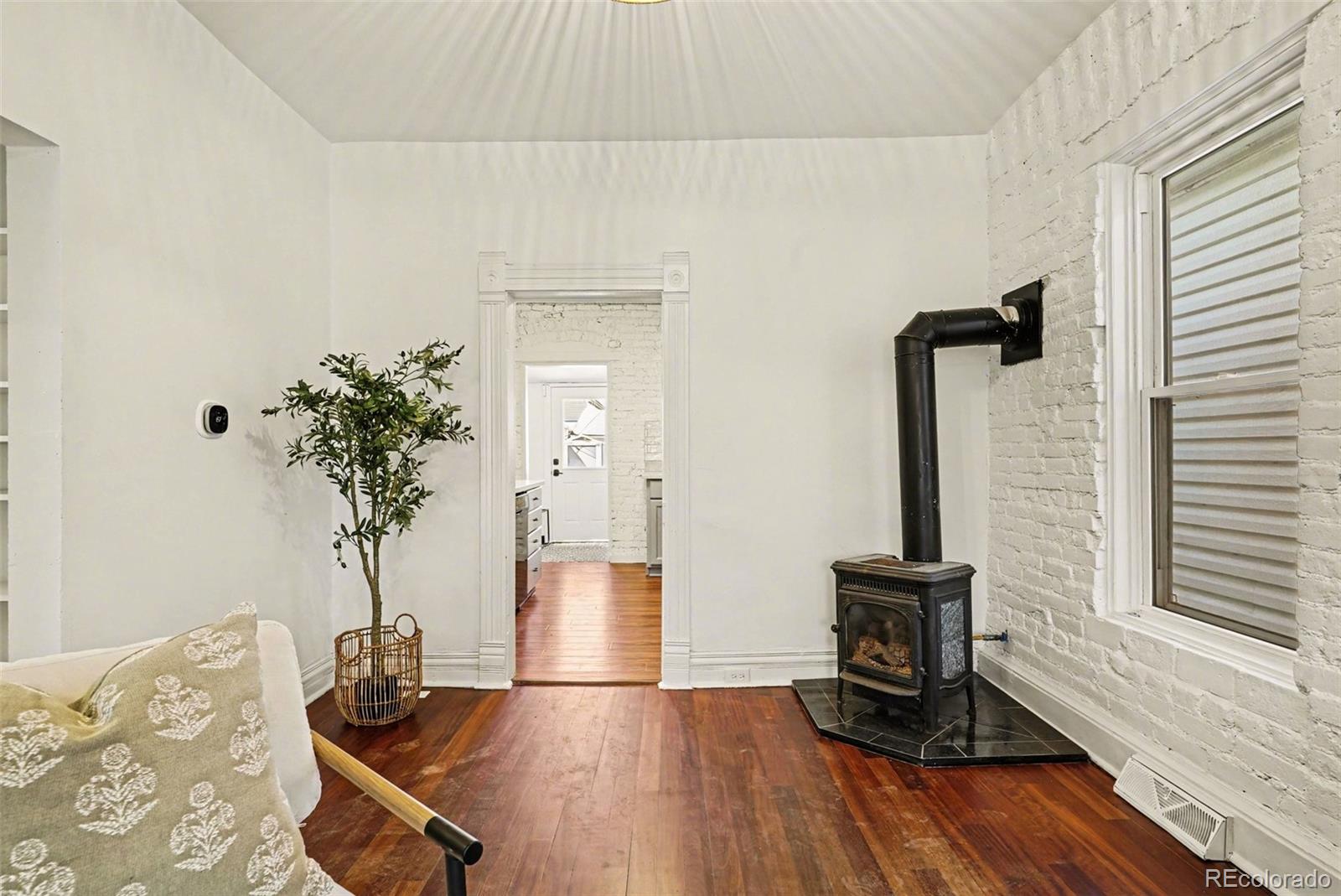MLS Image #8 for 1209 s pennsylvania street,denver, Colorado