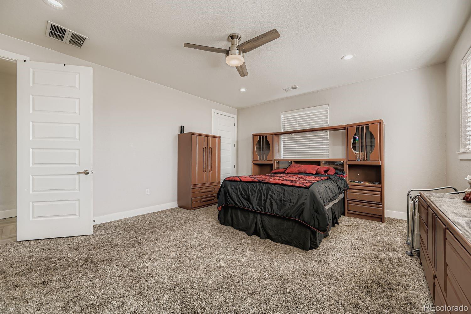 MLS Image #10 for 13871  county road 10 ,fort lupton, Colorado