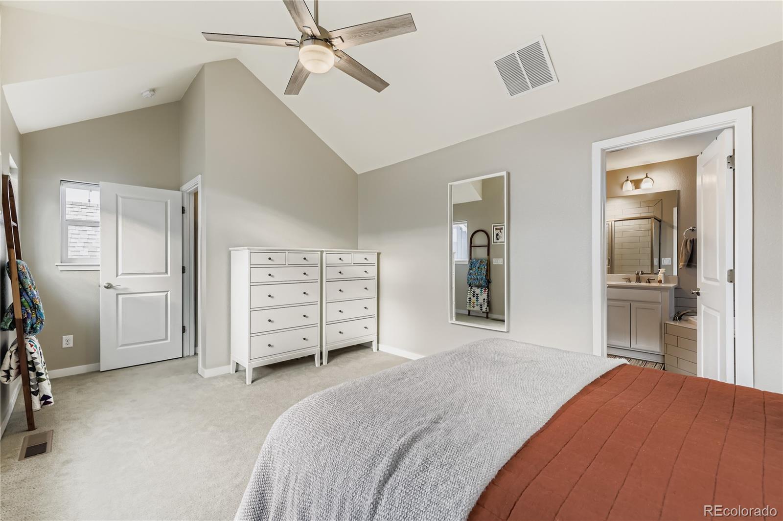 MLS Image #19 for 2833 s fox street,englewood, Colorado