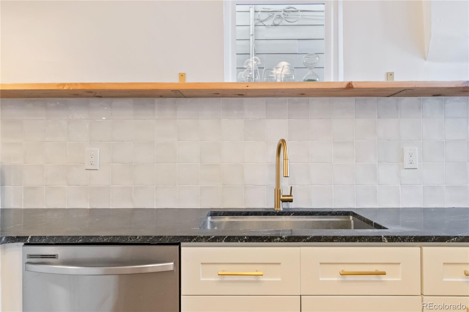 MLS Image #8 for 2647  high street,denver, Colorado