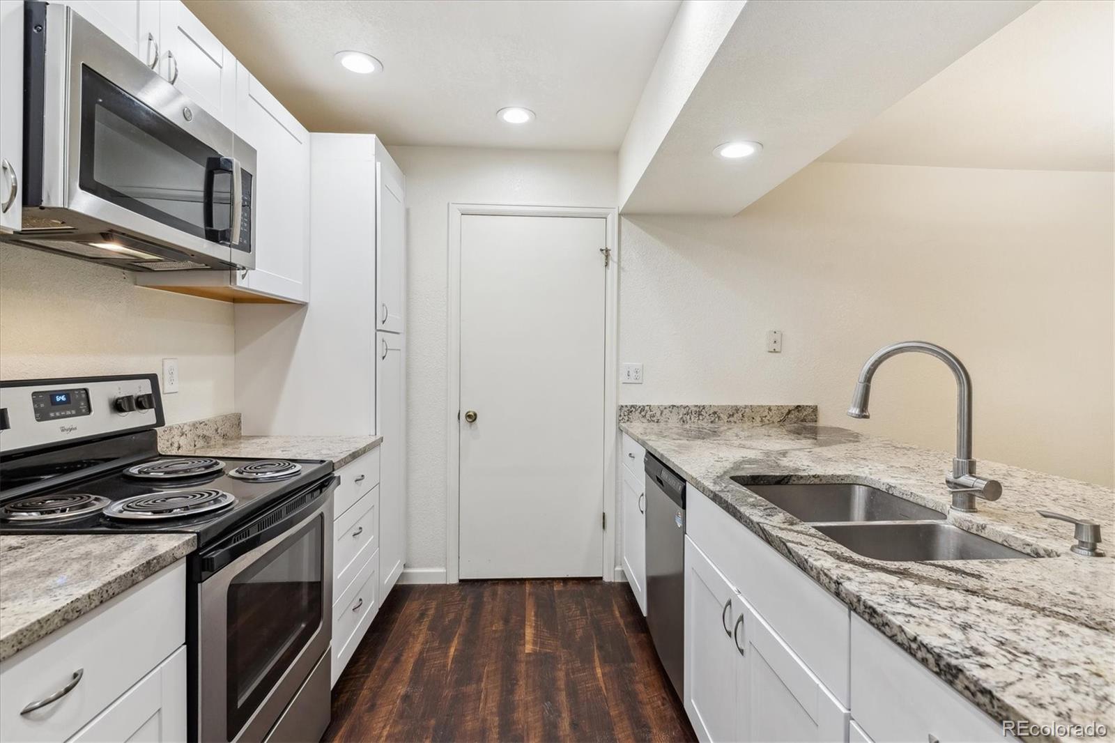 MLS Image #5 for 9427 w 89th circle,broomfield, Colorado