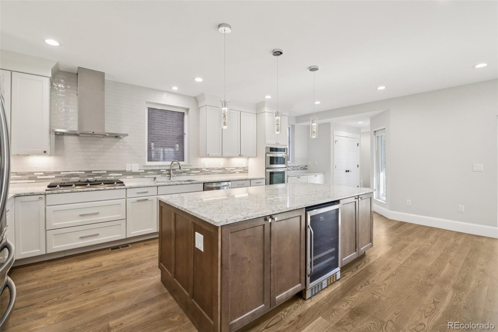 MLS Image #13 for 260 s grant street,denver, Colorado