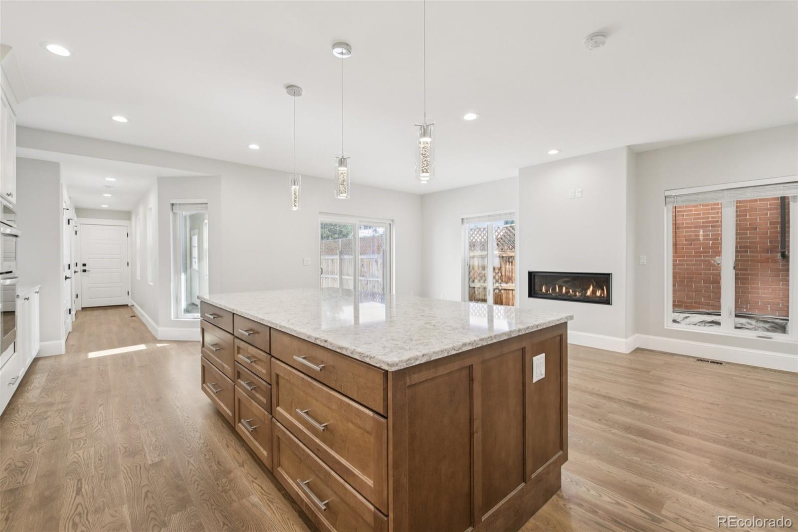 MLS Image #14 for 260 s grant street,denver, Colorado