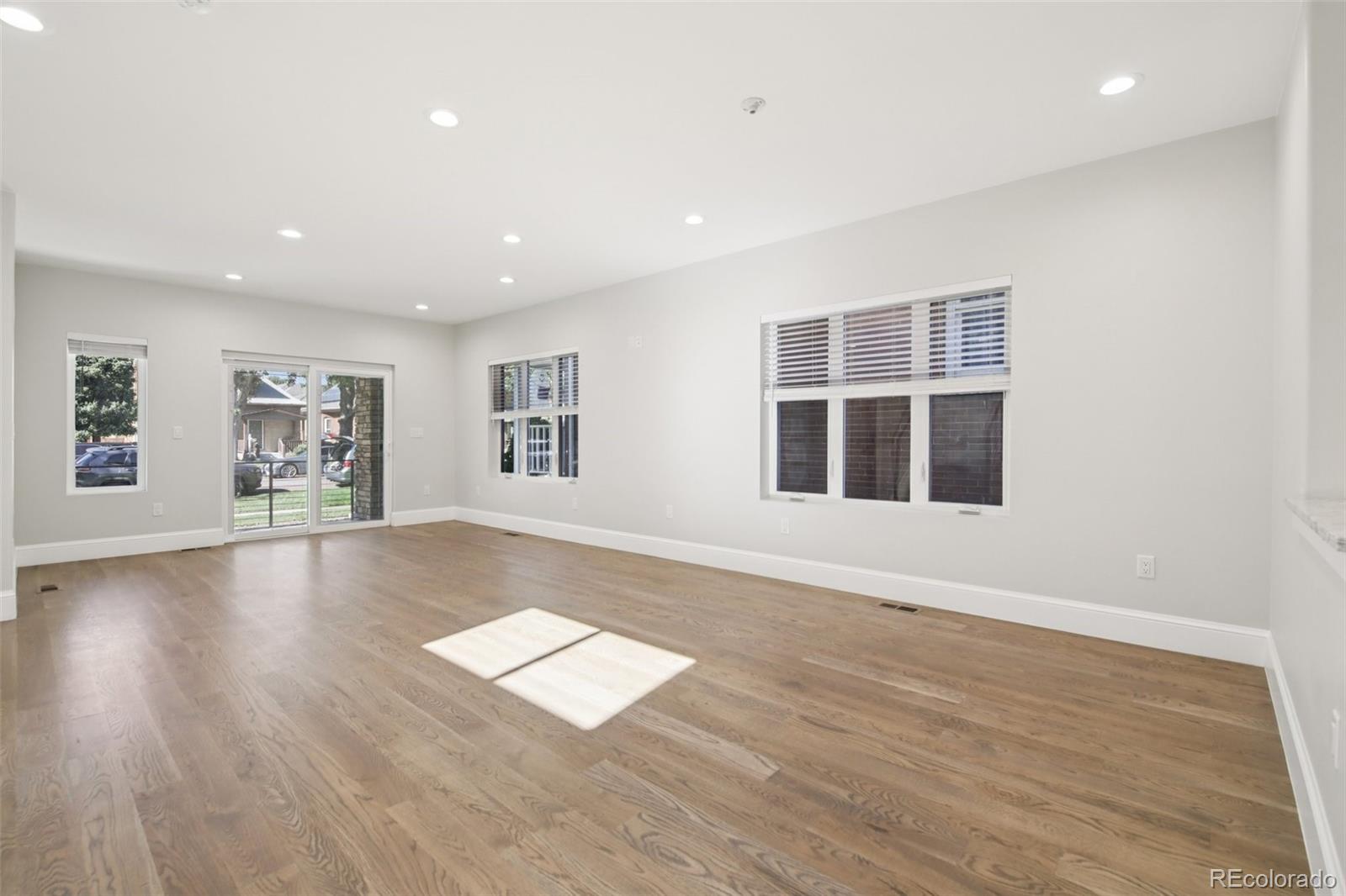MLS Image #6 for 260 s grant street,denver, Colorado