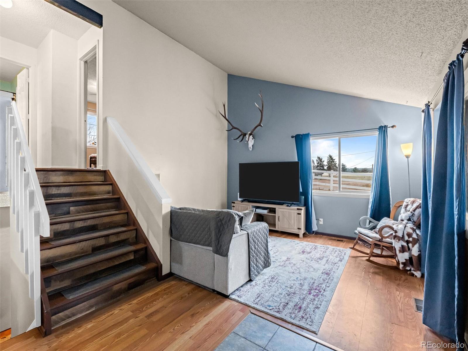 MLS Image #5 for 275  settlement lane,elizabeth, Colorado