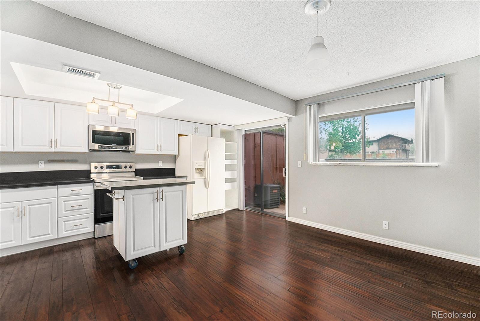 MLS Image #2 for 1273 s crystal way,aurora, Colorado