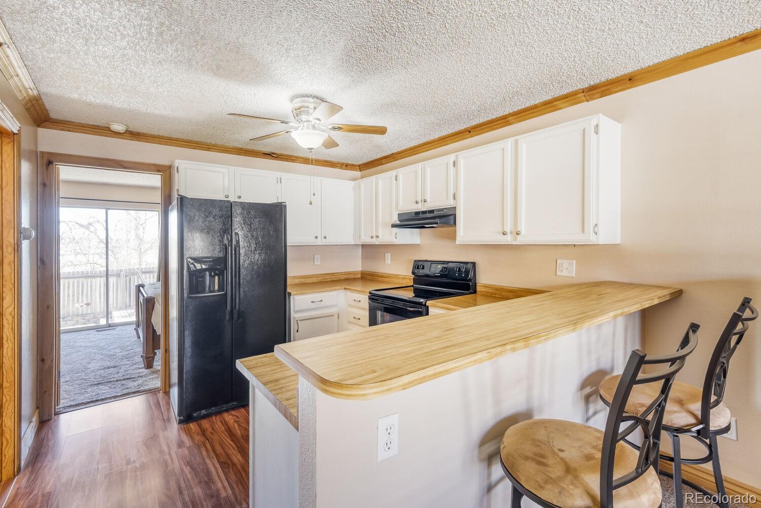 MLS Image #3 for 17477 e rice circle,aurora, Colorado