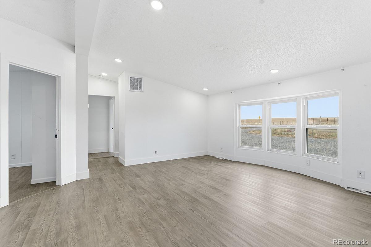 MLS Image #5 for 23863 & 23889 e 128th avenue,commerce city, Colorado